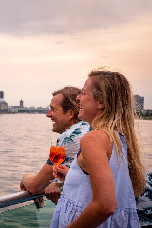Cologne: 2-Hour Evening Cruise on the Rhine River - Cologne Cathedral takes center stage