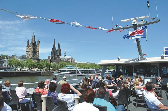 Cologne Rhine River 1-Hour Sightseeing Cruise - How useful is the English audio commentary?