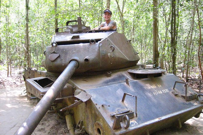 Cu Chi Tunnels and Mekong Delta Signature Tour - How much guide quality affects the day