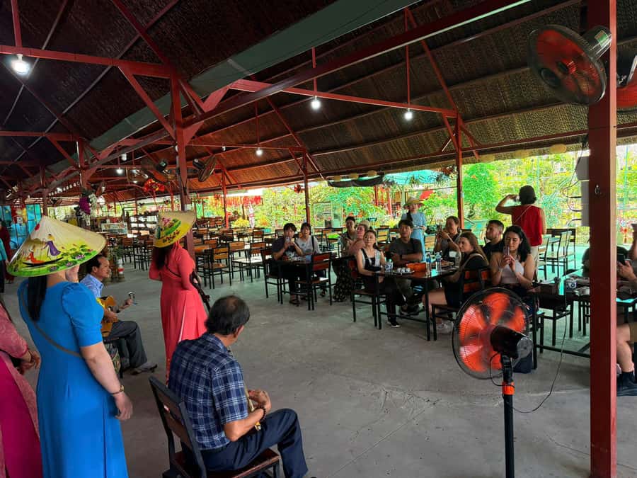 Cu Chi Tunnels & Mekong Delta Full-Day Tour from HCM City - A final walk or bicycle ride through the countryside