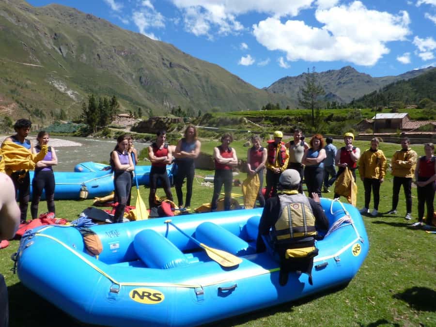 Cusco: River Rafting Adventure Full Day | Adrenaline Tour - The 90-minute ride to the Upper Urubamba