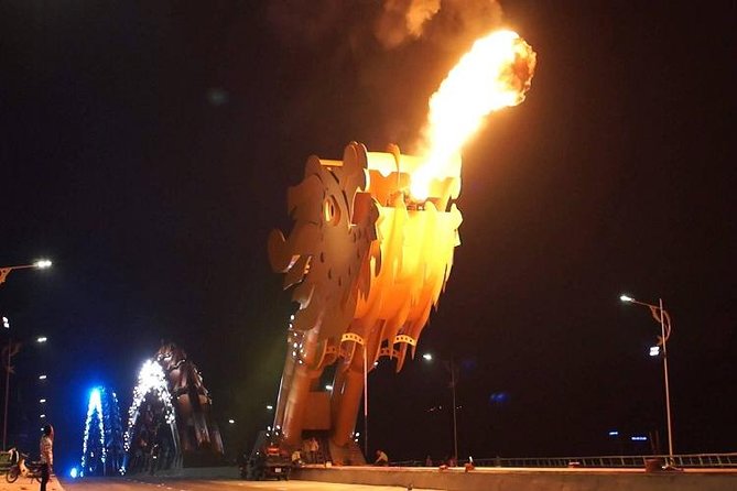 Da Nang Night Motorbike Tour & River Cruise Riding By Lady Rider - Local noodles give the tour a useful beginning