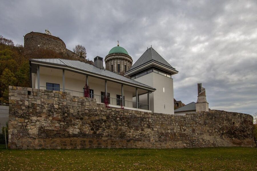 Danube Bend: Private 8-Hour Full Board Tour from Budapest - A look across the Danube toward Slovakia