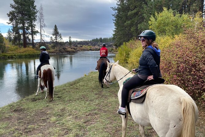 Deschutes River Horse Ride - What makes the private format worth considering