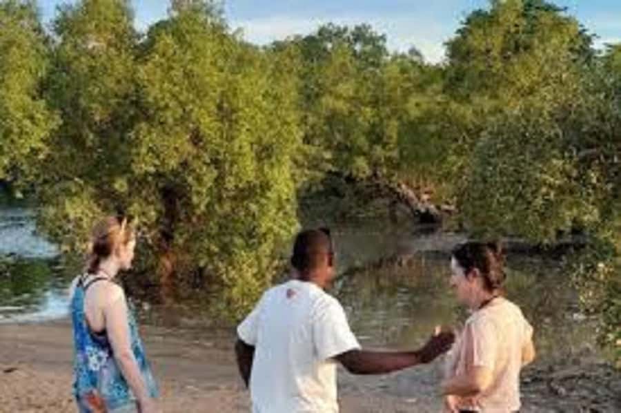 Diani Beach: Kongo River Estuary Sundowner Boat Tour - Florence, Abdul, and the human side of the tour