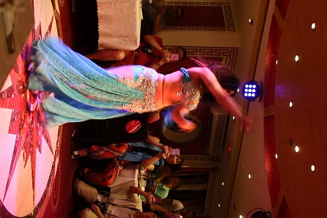 Dinner Nile cruse in Cairo at Night - What makes this Cairo Nile cruise worth considering
