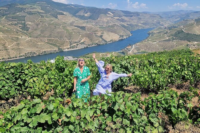 Douro Valley-Expert Guide-Boat-Lunch-Tastings-Offer wine bottle - The drive back on National Road 222