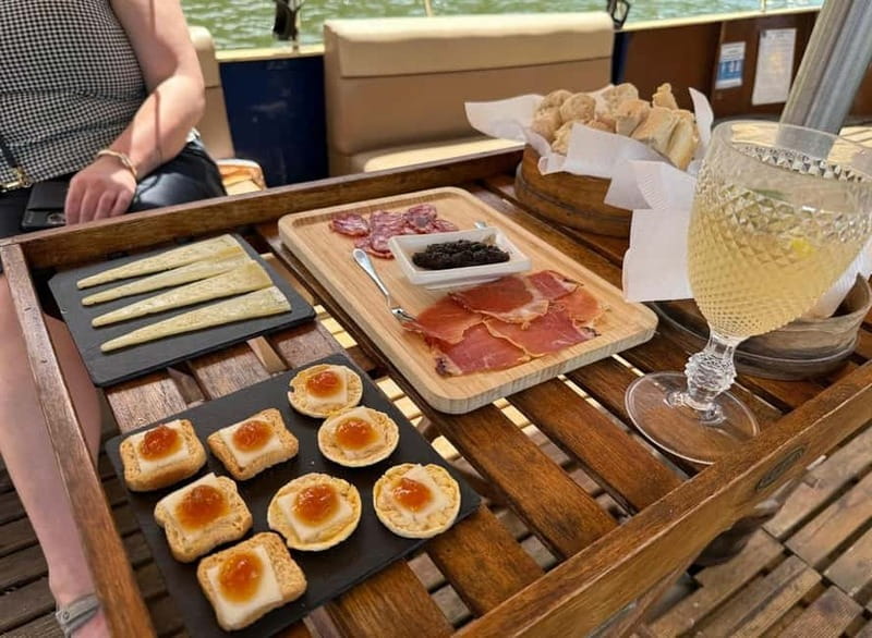 Douro Valley: Small-Group Tour, Winery's Lunch, Private Boat - Starting from Porto in a van for eight