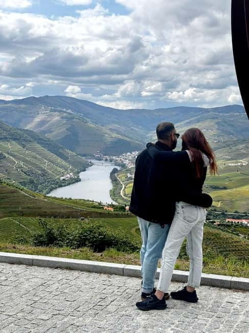 Douro Valley: Small-Group Tour, Winery's Lunch, Private Boat - The Douro viewpoints: vineyards folded around the river