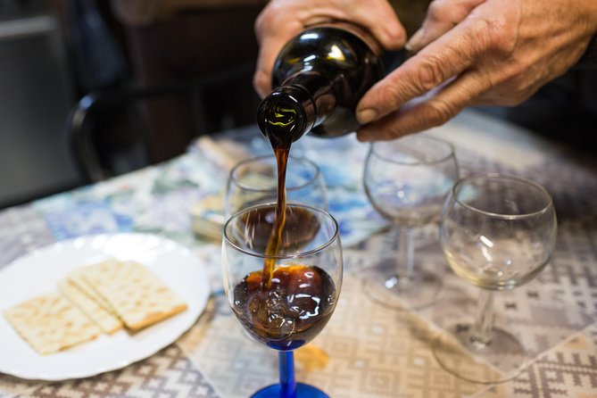 Douro Valley Small-Group Tour with Wine Tasting, Lunch and Boat - A three-course lunch with Douro wine