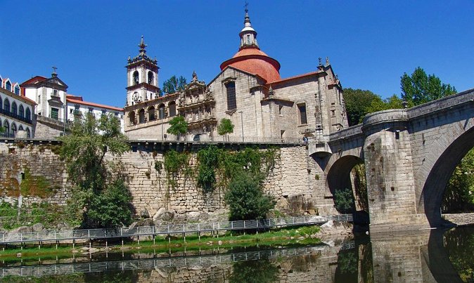 Douro Valley Tour - 3 Wine tastings, Lunch & river Cruise - Why this Douro Valley day works