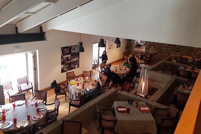 Douro Valley Wine Tour: 3 Vineyard Visits, Wine Tastings, Lunch - Folgosa and the Port tasting
