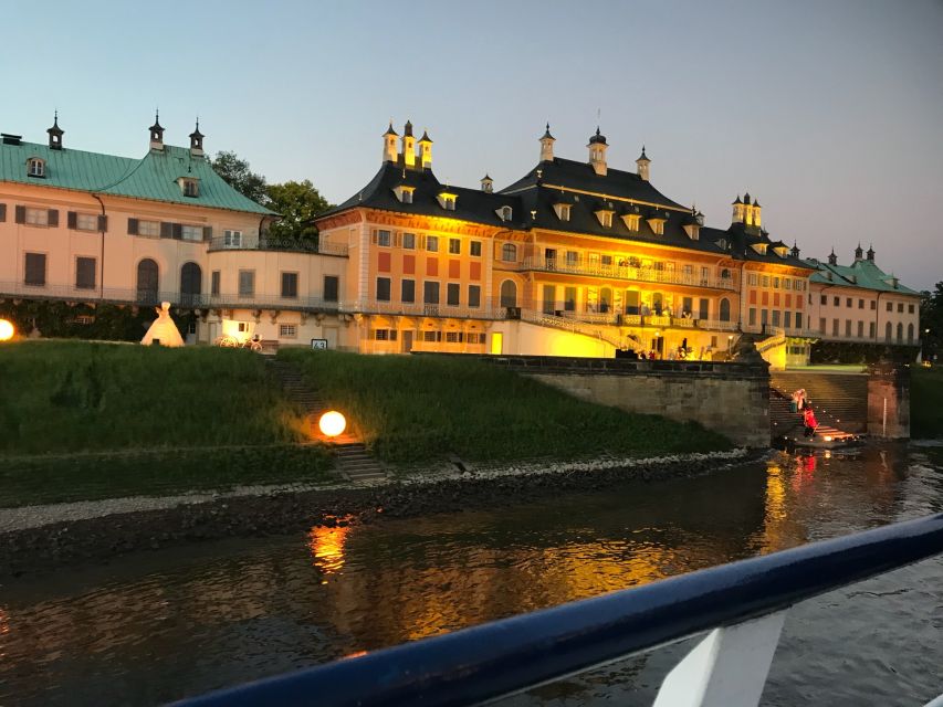 Dresden: Evening River Cruise with Dinner - Music, lighting, and the best place to sit