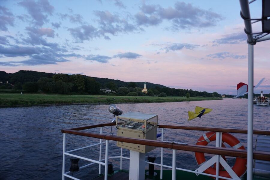 Dresden: Sunset Paddle Steamer Tour on the Elbe River - Setting out from Terrassenufer in central Dresden