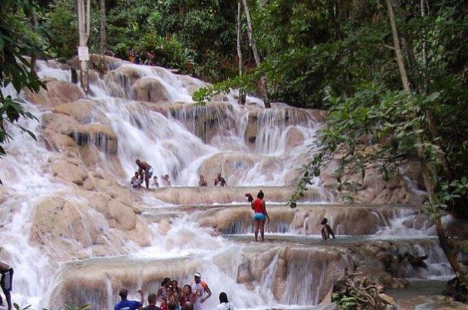 Dunn's River Falls and Blue Hole Private Tour from Ocho Rios - Two Ocho Rios Adventures in Half a Day