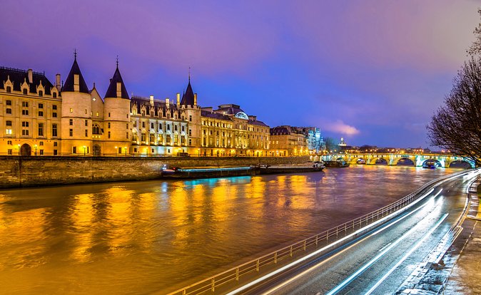 Eiffel Tower and City Tour by Bus with Seine River Cruise Option - Evening Lights and the Question of Timing