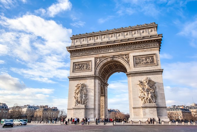 Eiffel Tower Summit Option with Seine River Cruise and City Tour - One hour on the Seine