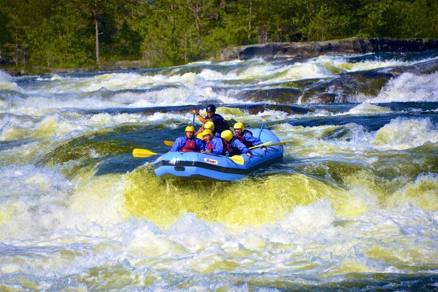 Evje: White Water Rafting Trip on Norway's Warmest Rivers - The first rapids turn instruction into teamwork