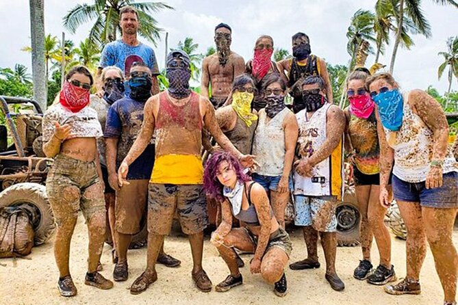 Extreme Buggy Tour in Punta Cana + River Cave + Macao Beach - The typical house and local tasting stop