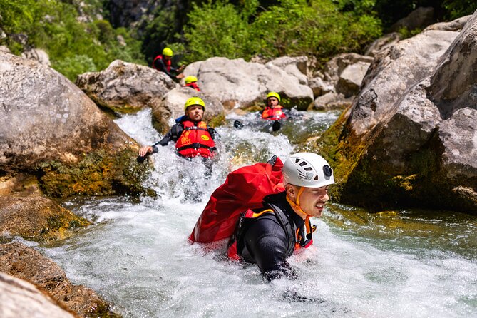 Extreme Canyoning on Cetina River from Split or Šestanovac - How the guides affect the day