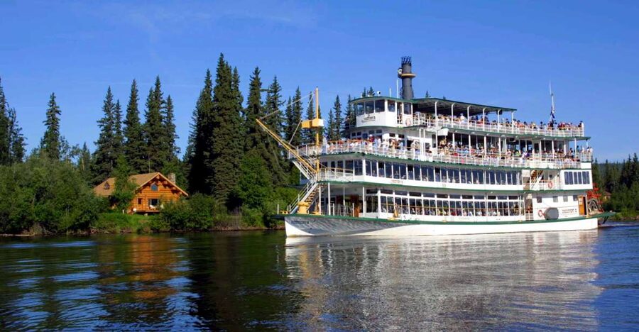 Fairbanks: Riverboat Cruise and Local Village Tour - A three-hour introduction to Fairbanks from the Chena River