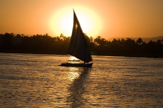 Felucca Sailing trip on the Nile in Cairo - From your hotel to the Cairo pier