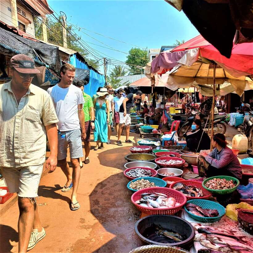 Floating Village-Mangroves Forest Tonle Sap Lake Boat Tour - One hour on Tonle Sap
