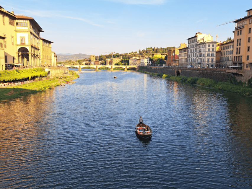 Florence: Authentic Barchetto River Cruise with Wine & Guide - Wine, soft drinks, and the aperitivo mood