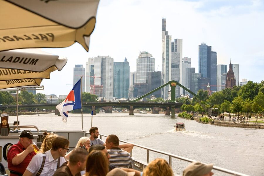 Frankfurt: 1-Hour Panorama Boat Cruise on the river Main - Key things to know before boarding