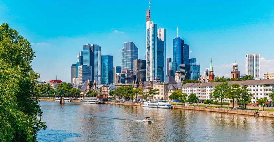 Frankfurt: River Main Sightseeing Cruise with Commentary - Choosing between Griesheim and Offenbach