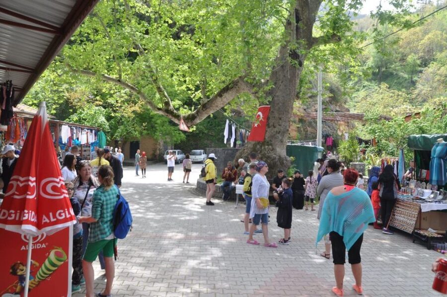 From Alanya: Jeep Safari Tour with Lunch at Dim River - What the six-and-a-half-hour schedule means