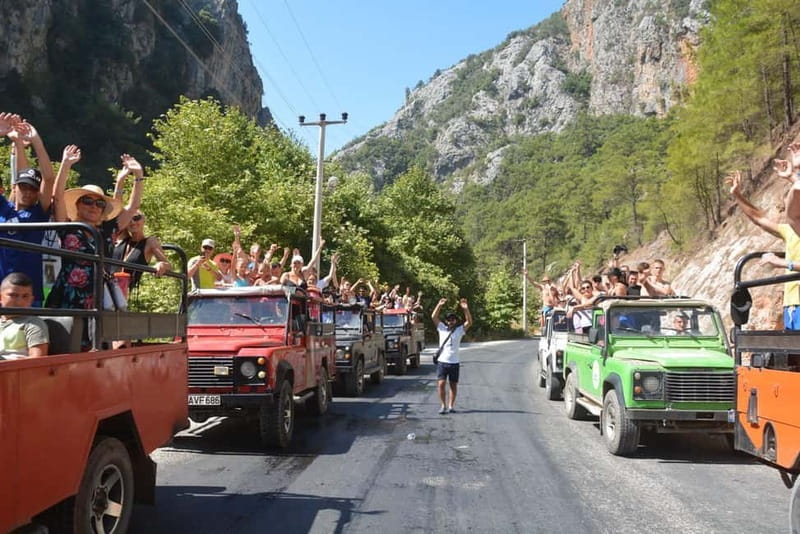 From Alanya: Jeep Safari with Lunch, Dim River & Cave - The water fights are not a small extra