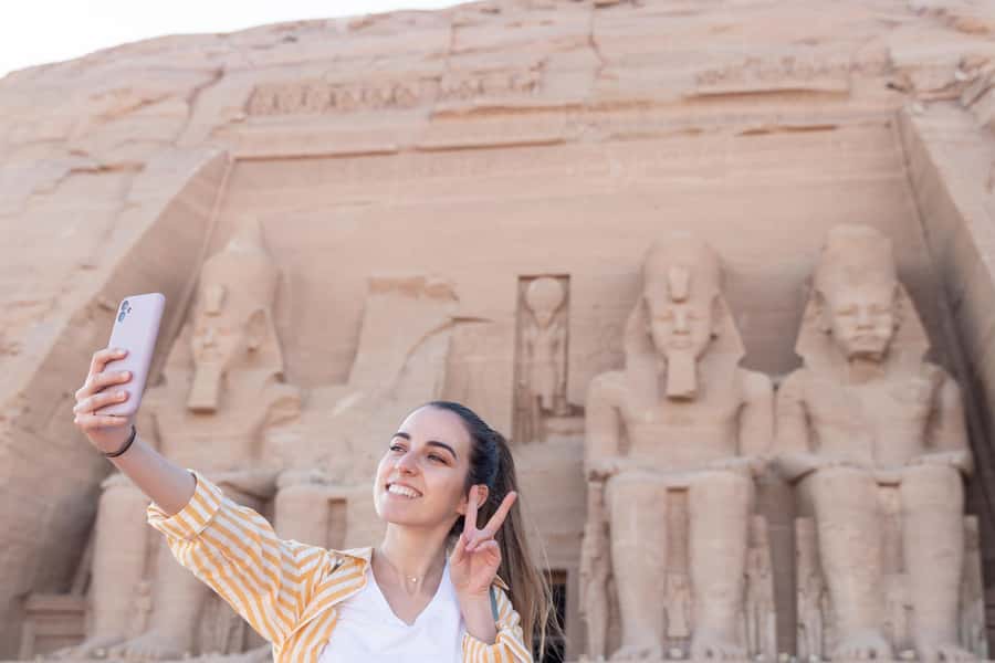 From Aswan: 4-Day Nile Cruise from Aswan to Luxor with Guide - Is $830 good value?