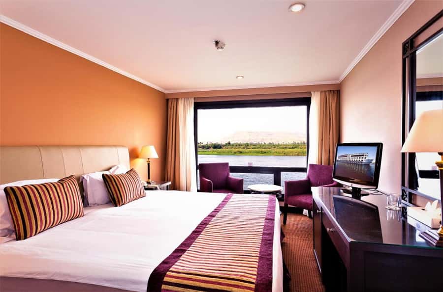 From Aswan: Overnight Nile Cruise to Luxor with Meals - Transfers from islands and distant parts of Aswan