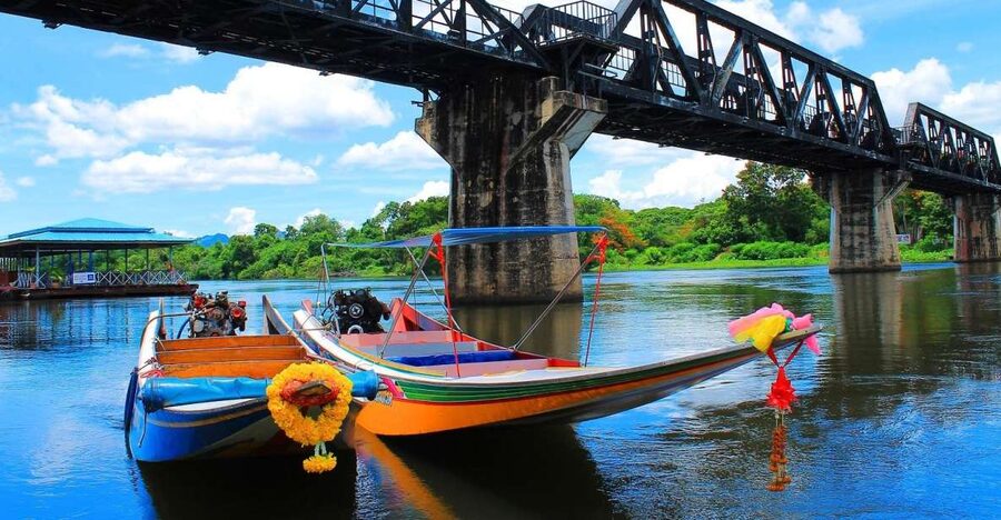 From Bangkok: Historical Day Tour to River Kwai - Lunch after the train ride