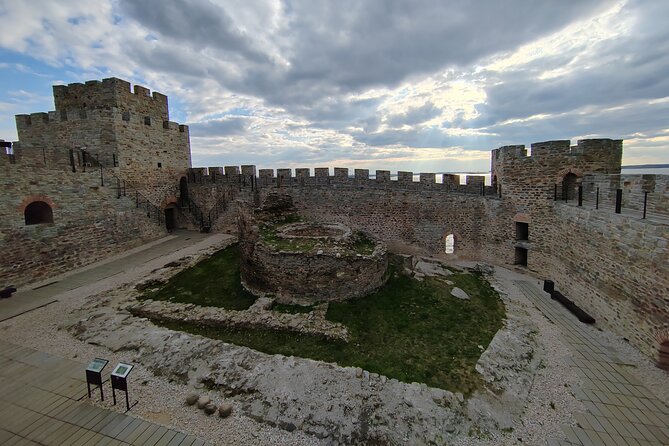 From Belgrade: 3 Danube Fortresses tour - What the guide adds to the day