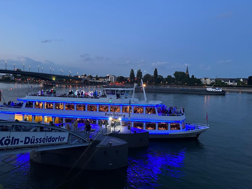 From Bonn: Christmassy Advent Cruise on the Rhine - What the 90-minute route gives you
