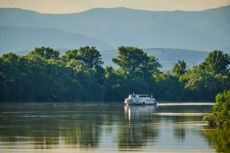 From Budapest: Full or Half Day Danube Bend Cruises - Who should choose this cruise?