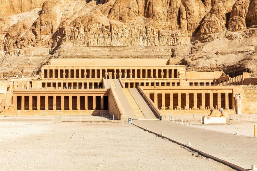 From Hurghada: 3-Day Nile Cruise to Aswan & Hot Air Balloon - Abu Simbel and the final choice of Aswan or Hurghada