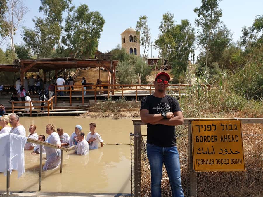 From Jerusalem: Jericho and Jordan River Half-Day Trip - Crossing the Judean Desert from Jerusalem or Bethlehem