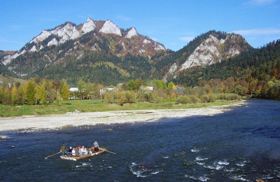 From Krakow: Dunajec River Rafting with Thermal Baths option - Who will enjoy this day most?