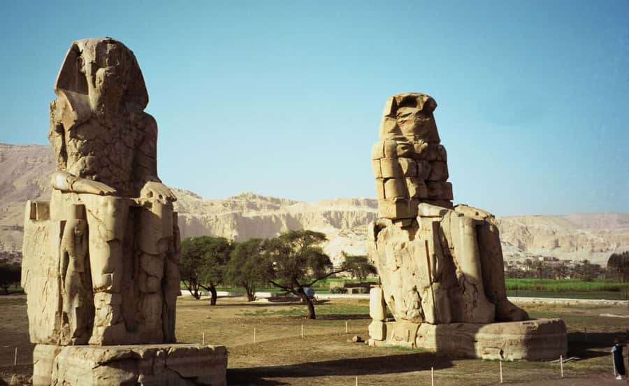 From Luxor: 3-Day Nile Cruise to Aswan with Private Guide - Day three: the early road to Abu Simbel