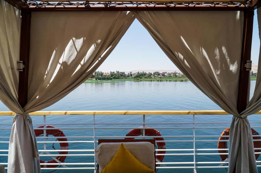 From Luxor: 6-Day Nile Cruise to Aswan with Hot Air Balloon - Day 4: Aswan’s dam, quarry, and island temple