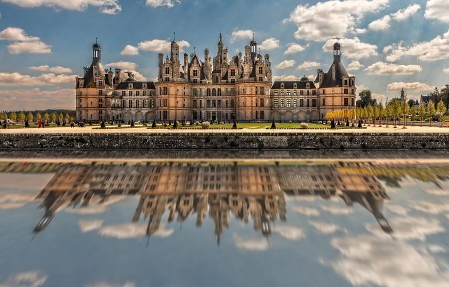 From Paris: Loire Valley Castles & Orleans Guided Tour - Chambord: Renaissance scale and the famous staircase