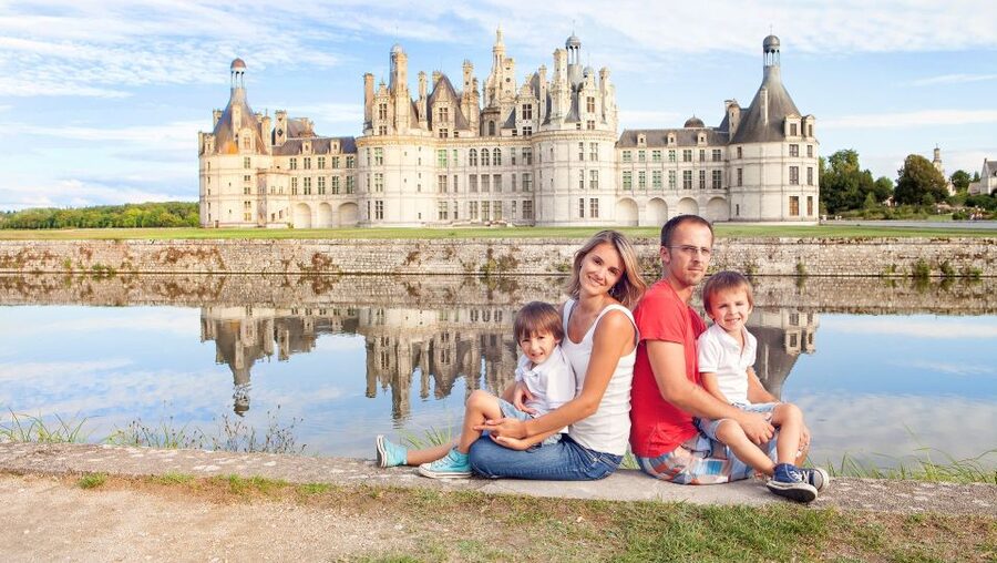 From Paris: Small-Group Tour of Loire Castles - Transport, comfort, and the small-group question