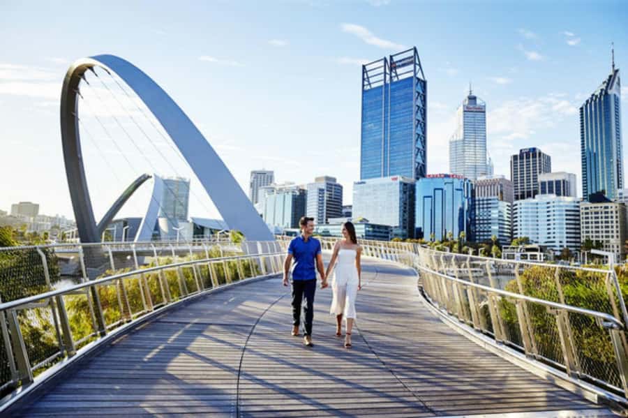 From Perth or Fremantle: Swan River One-Way or Return Cruise - Choosing between a one-way and return cruise
