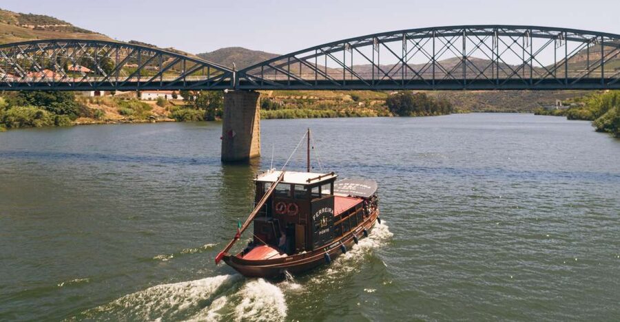 From Pinhão: Douro Valley Rabelo Boat Tour with Audio Guide - Key things to know before boarding