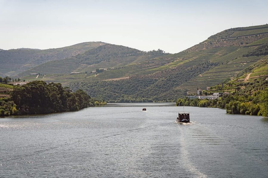 From Pinhão: Douro Valley Rabelo Boat Tour with Port Wine - Why this Pinhão to Tua cruise is worth your time