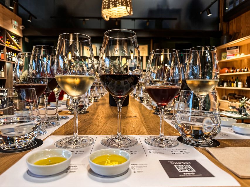 From Porto: Douro Valley w/ Boat Tour, Wine Tasting & Lunch - The second wine visit in Pinhão