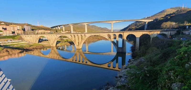 From Porto: Douro Valley Wine Tasting Tour With Hotel Pickup - Practical value at $127 per person